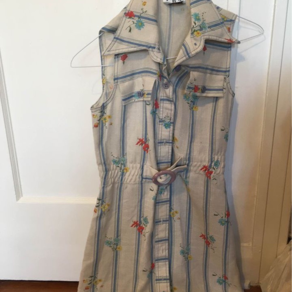 Vintage dress with flowers and stripes